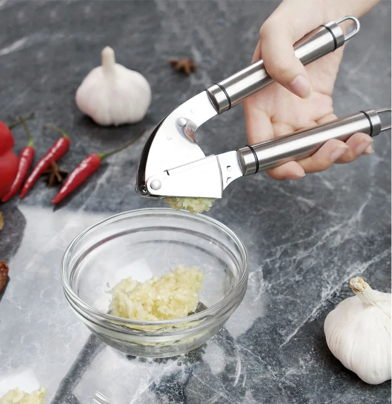 ガーリックプレスクラッシャーステンレス鋼手持ちニンニクピーラ - Kitchen Hand Gadgets のレビューと価格